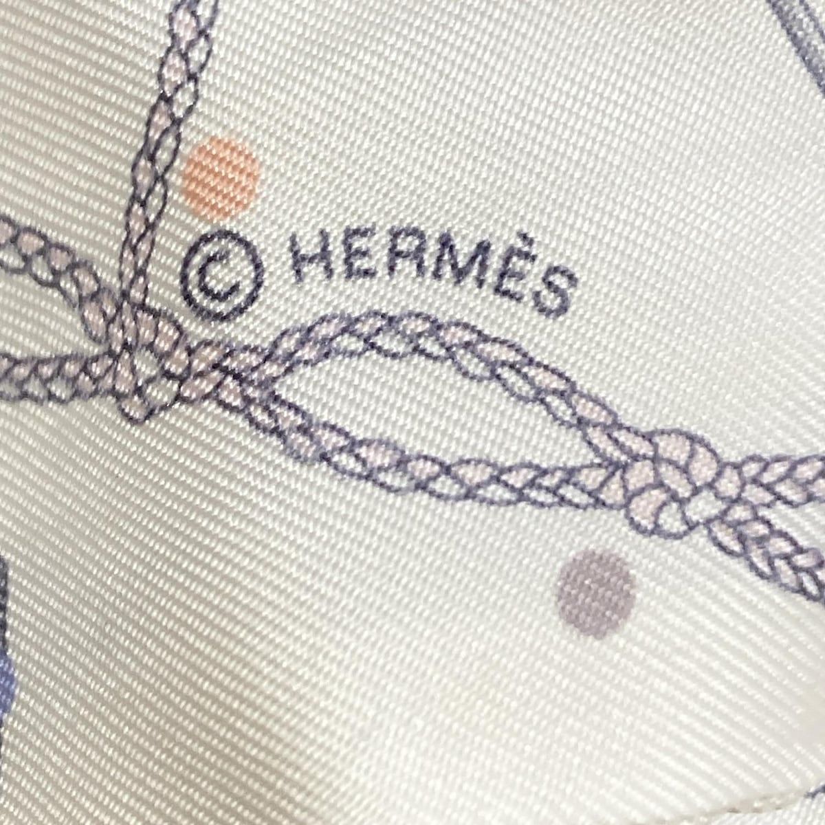 HERMES(エルメス) スカーフ美品 ツイリー 白×グレー×マルチ LES CLES A