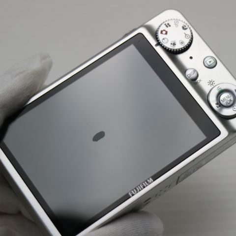 美品 FinePix J150W シルバー 即日発送 FUJIFILM デジカメ デジタル