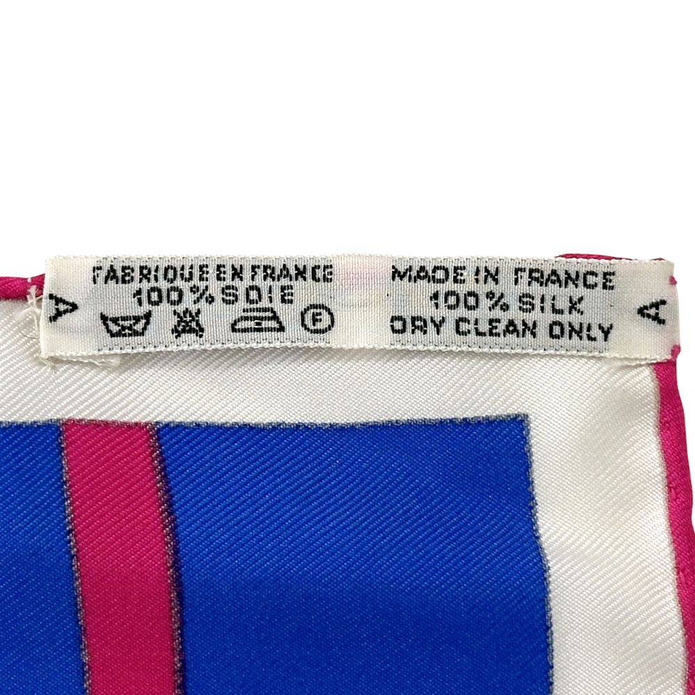 エルメス HERMES スカーフ カレ90 LES FEUX DE L'ESPACE 宇宙の花火