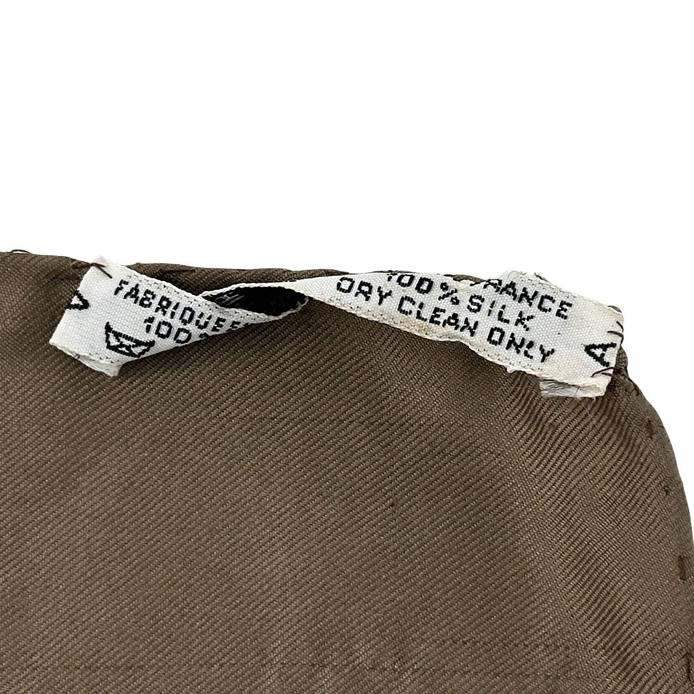 エルメス HERMES スカーフ カレ90 LES CHEVAUX DES MOGHOLS ムガル王朝