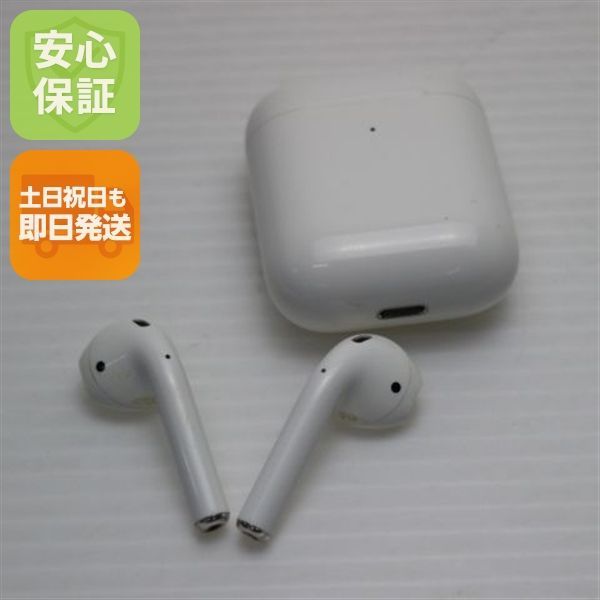 Apple AirPods 本体 ホワイト 第二世代 AirPods (エアーポッズ/第2世代) with Wireless Charging Case 2019年