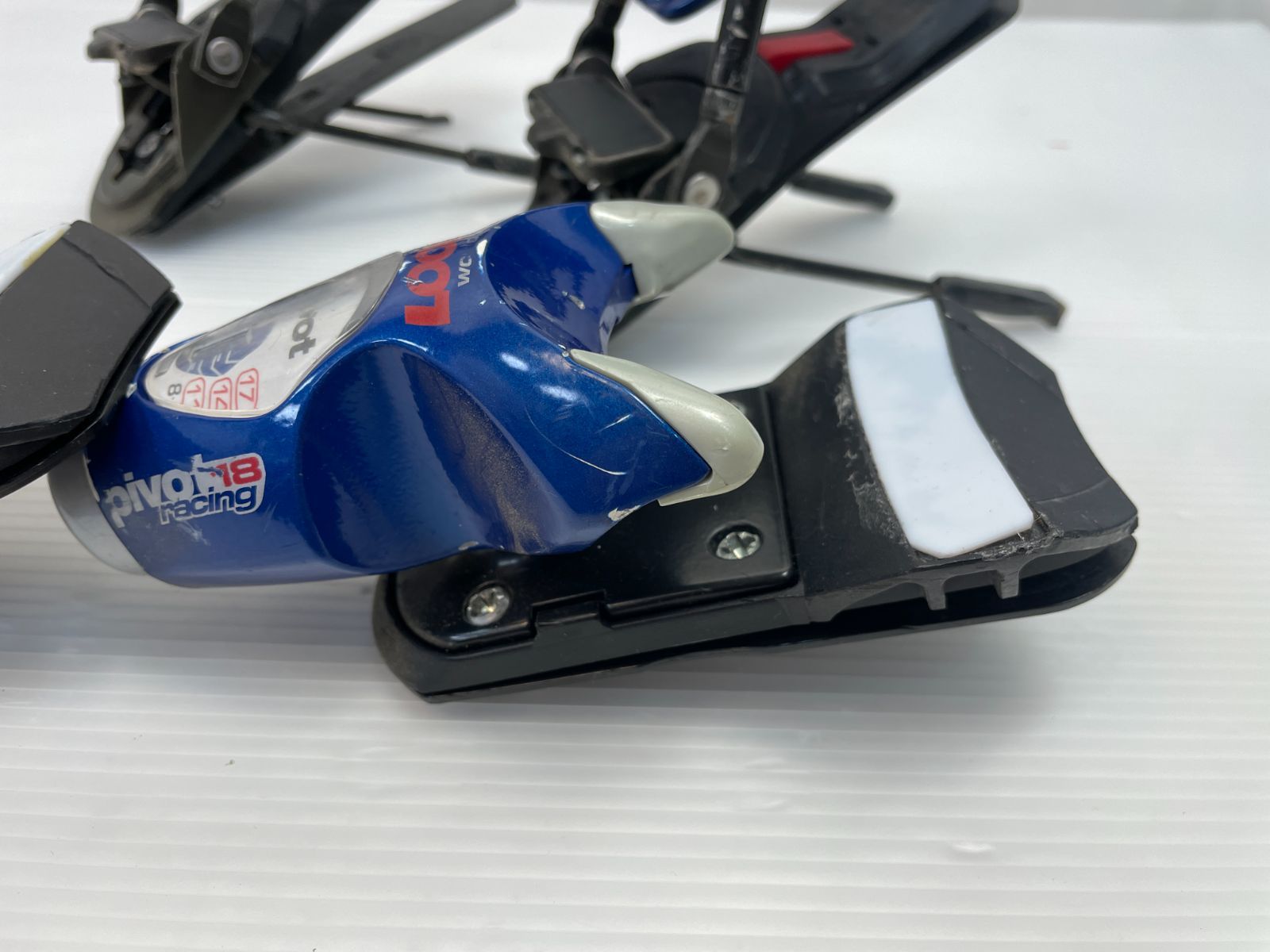 ◇ スキー ビンディング LOOK Pivot 18 B7cm ターンテーブル ルック