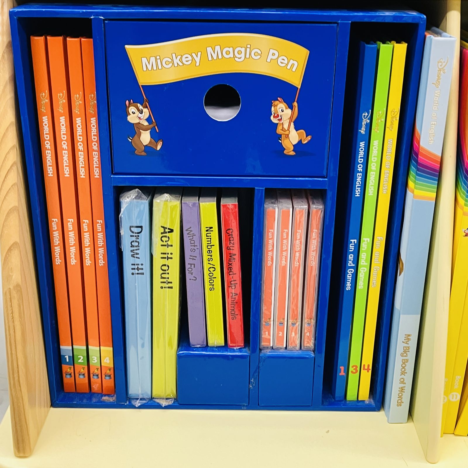 DWE ディズニー ワールド オブ イングリッシュ メインプログラム