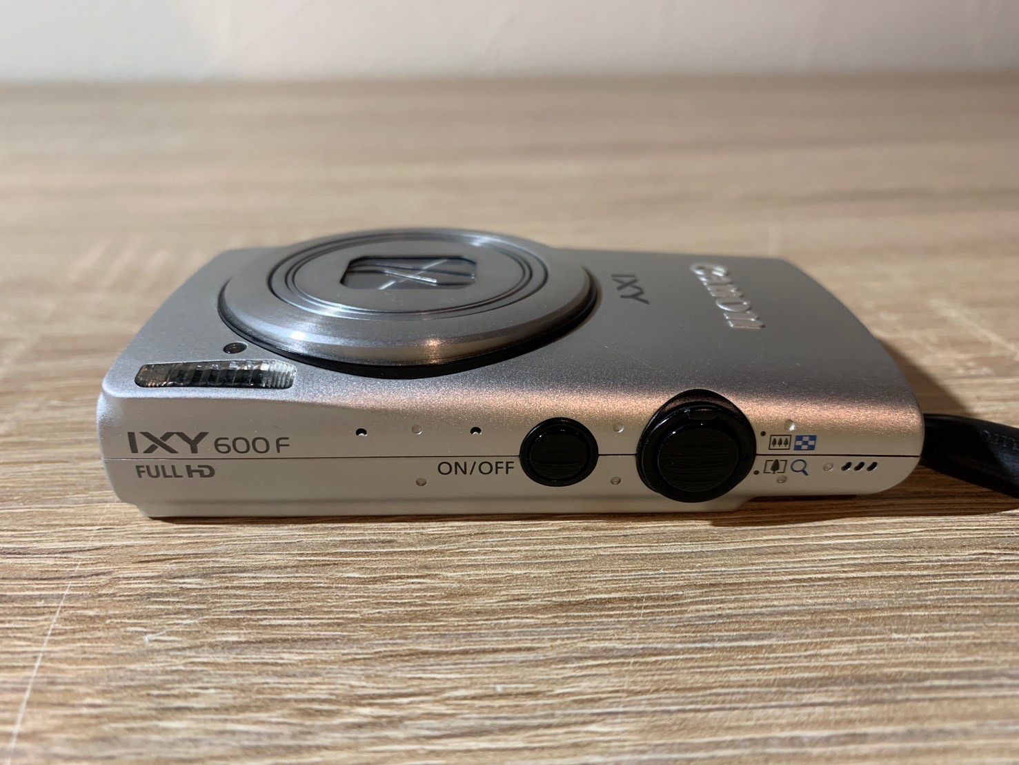 【ジャンク品・動作確認済】Canon IXY 600F シルバー Canon IXY 600F 動作確認済み シルバー オールドコンデジ - メルカリ