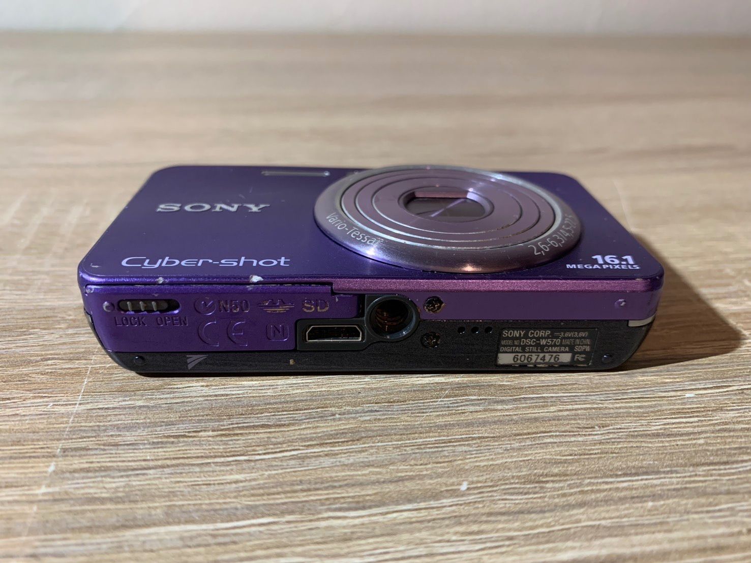 7262 Sony Cyber-Shot DSC-W570 バイオレット デジカメ ジャンク品