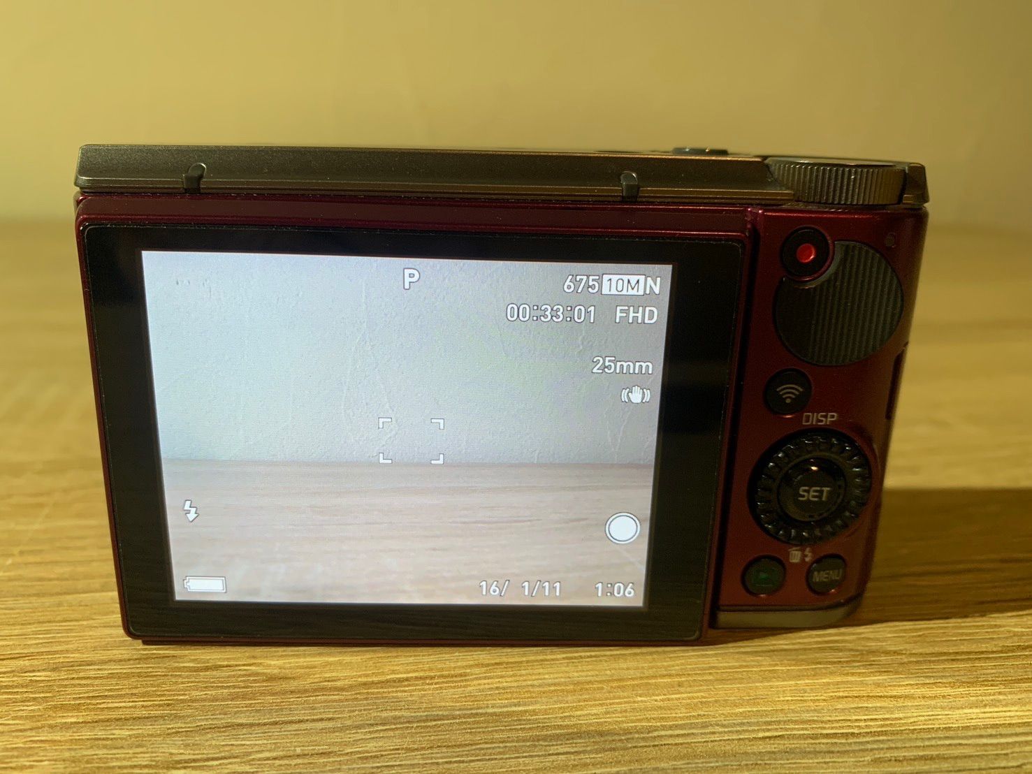 7264 Casio EXILIM EX-ZR1700 ワインレッド デジカメ 動作確認済み