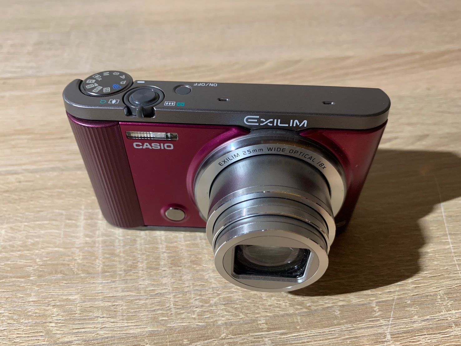 7264 Casio EXILIM EX-ZR1700 ワインレッド デジカメ 動作確認済み