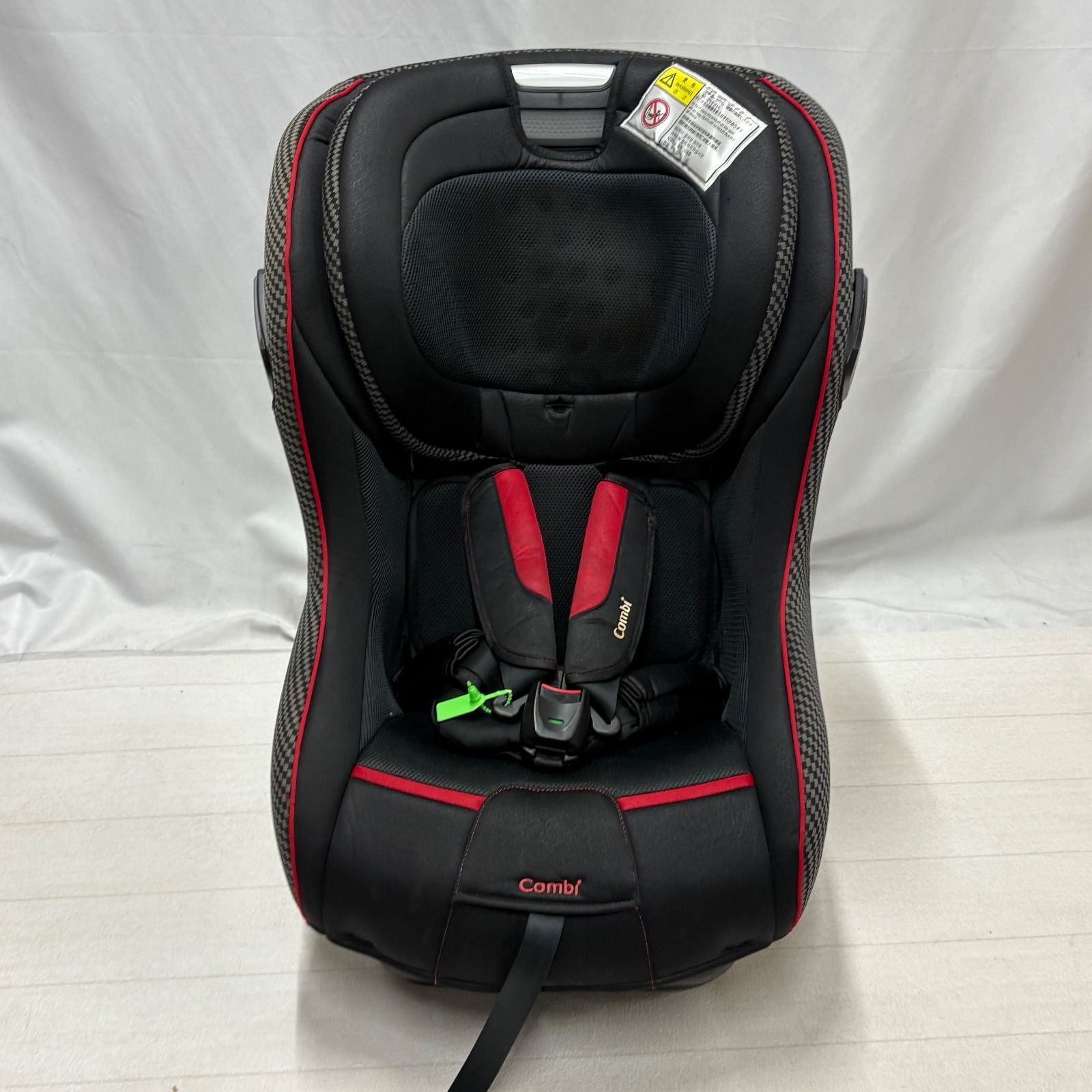 マルゴットEG ミラノブラック チャイルドシート ブラック レッド 黒 赤