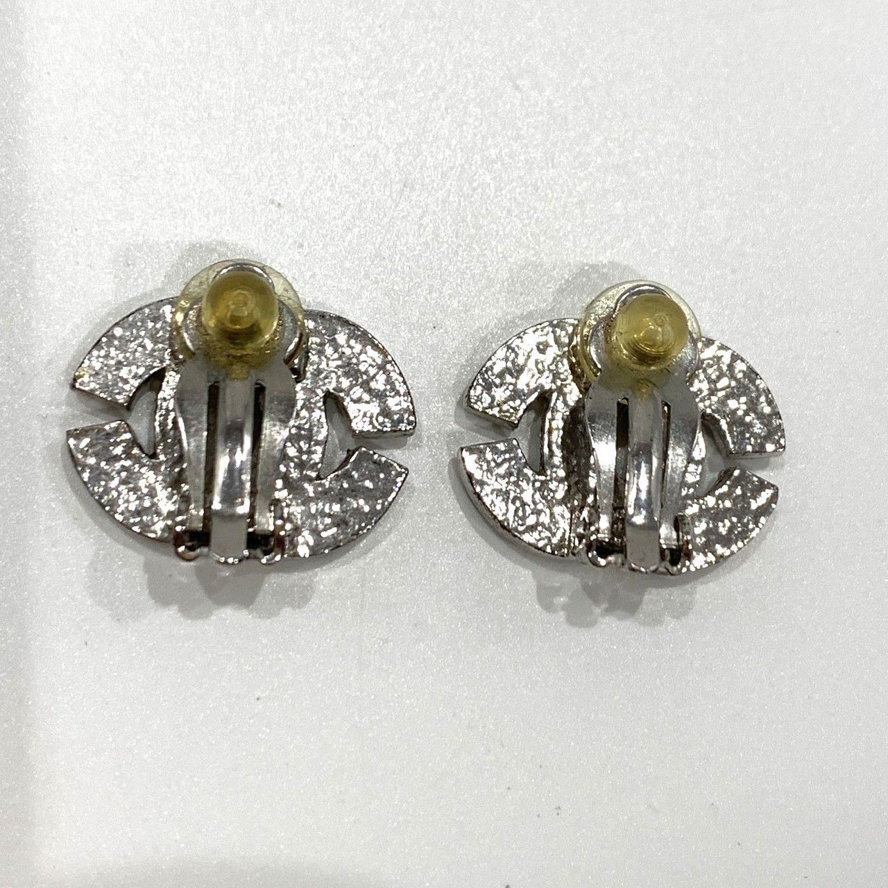 シャネル ラインストーンイヤリング 01P ココマーク シルバー GP