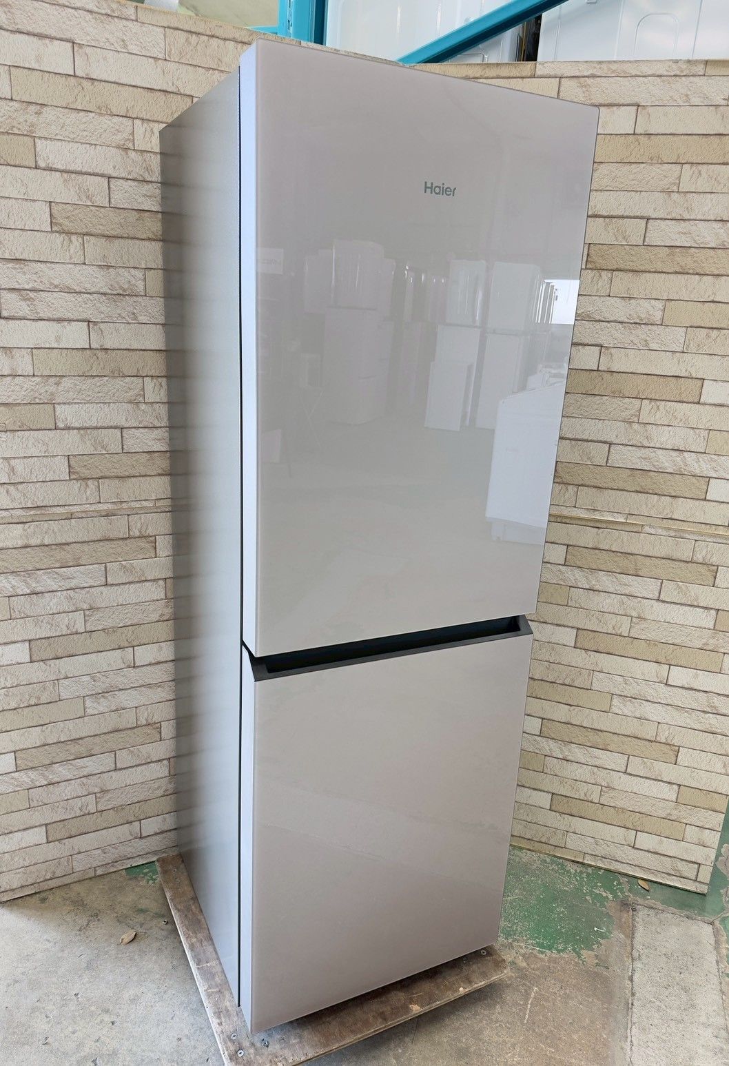 大阪送料無料☆3か月保障付き☆冷蔵庫☆ハイアール☆2ドア☆2023年☆JR