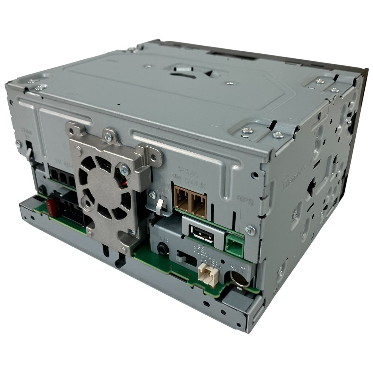 パイオニア　カロッツェリアナビ　AVIC-RZ822-D 新品　未使用 パイオニアカロッツェリアナビAVIC-RZ822-D 新品未使用