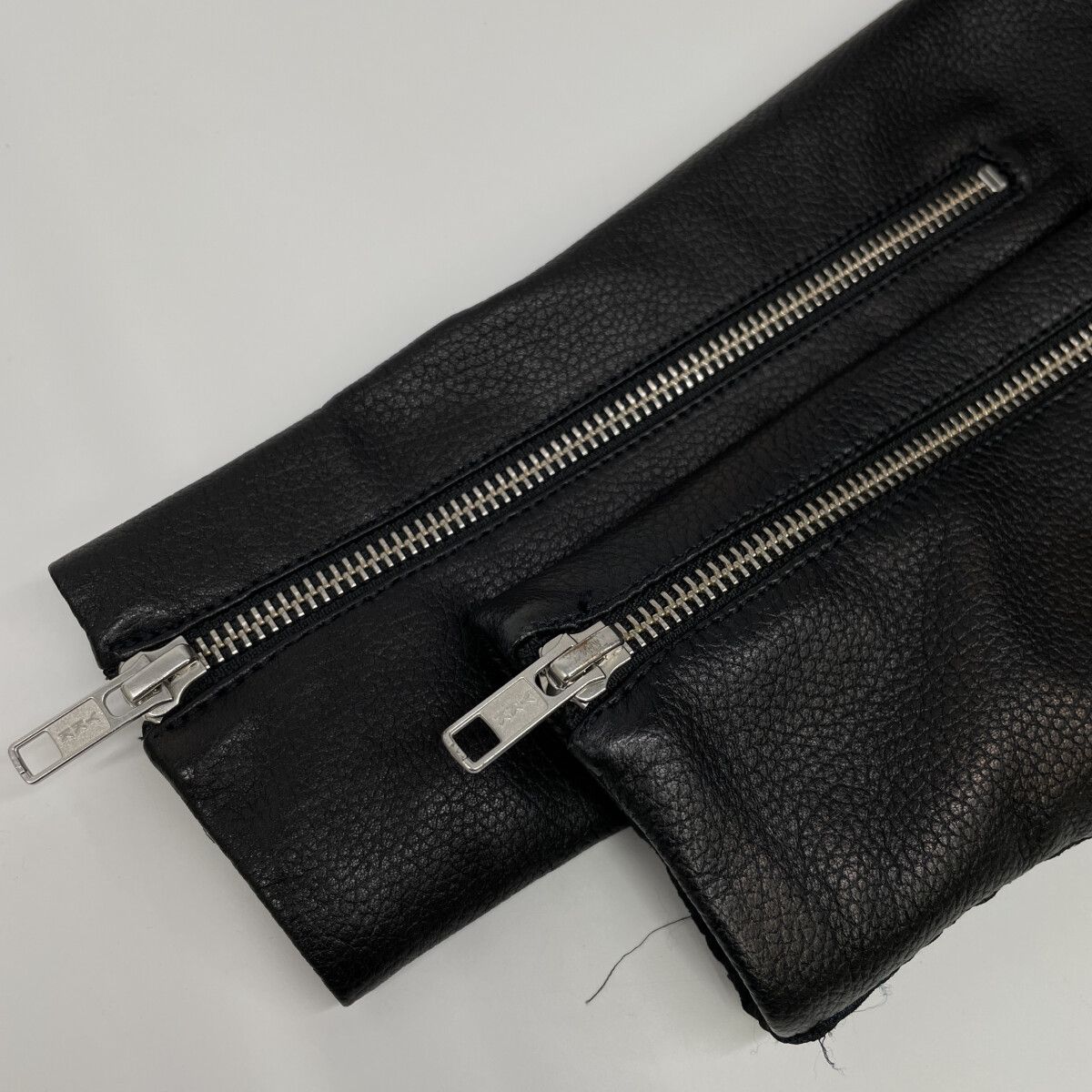 HELMUT LANG ヘルムートラング ﾌﾞﾗｯｸ 異素材ﾐｯｸｽ ﾚｻﾞｰ ﾀﾞﾌﾞﾙﾗｲﾀﾞｰｽ P