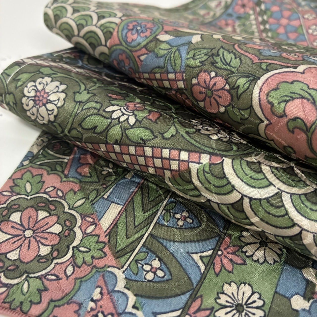 小紋 更紗模様 裂取 素敵な染め 正絹 着物 MK-2509 - メルカリ