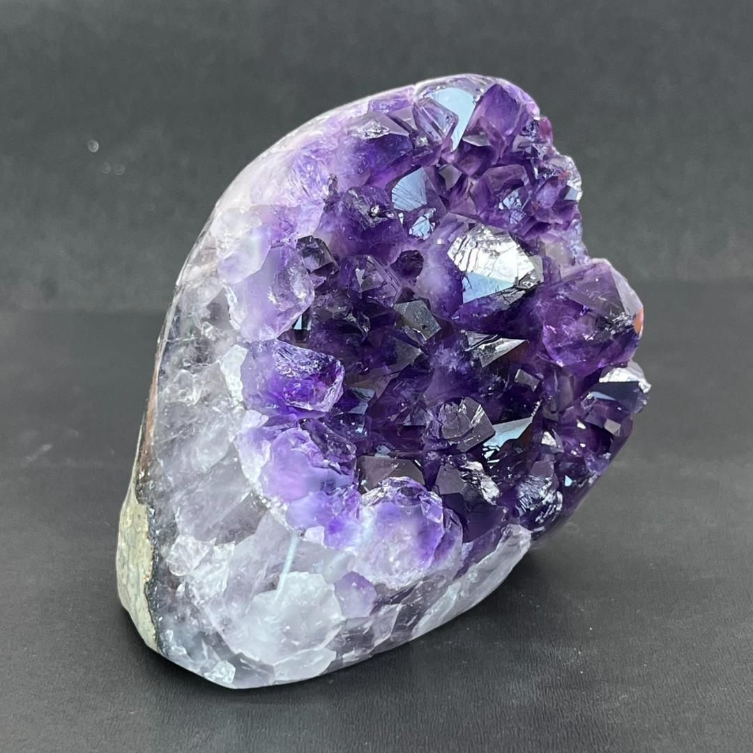 152：高品質☆アメジストクラスター 原石 375g 天然石 パワーストーン