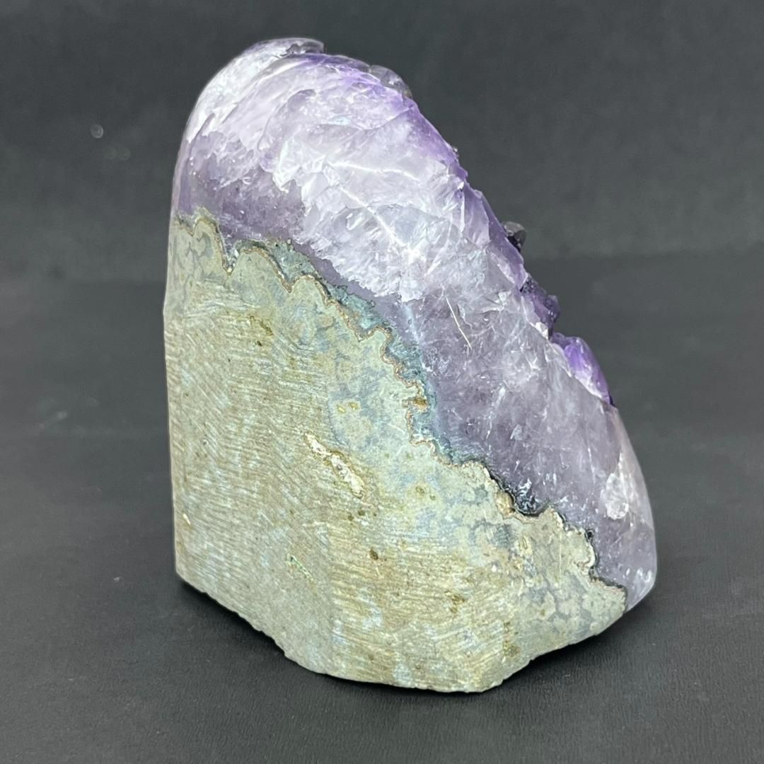 ★最終値下げ★ 運気アップ　浄化作用　大きめのアメジストクラスター 152：高品質☆アメジストクラスター 原石 375g 天然石 パワーストーン