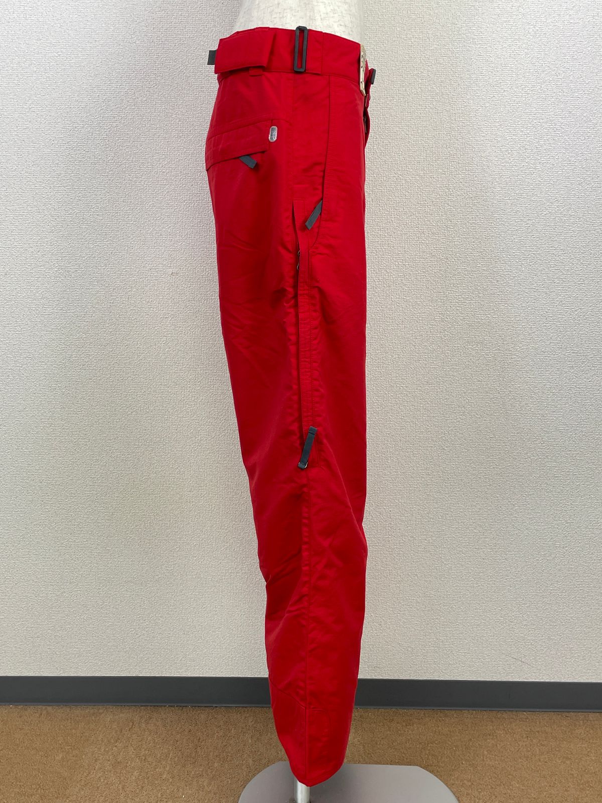 BURTON バートン スノボパンツ レディース Lサイズ レッド 赤 BURTON バートン スノーボードパンツ レディース S レッド BIO-LITE