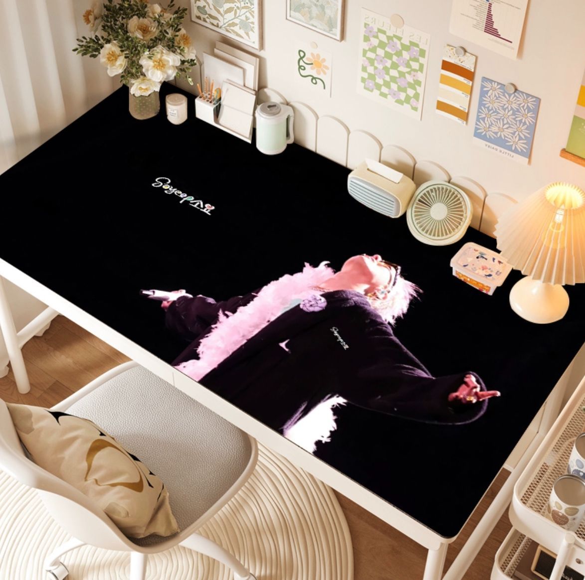 140cm×60cm BIGBANG G-DRAGON デスクマット044 ジヨン GD GDRAGON