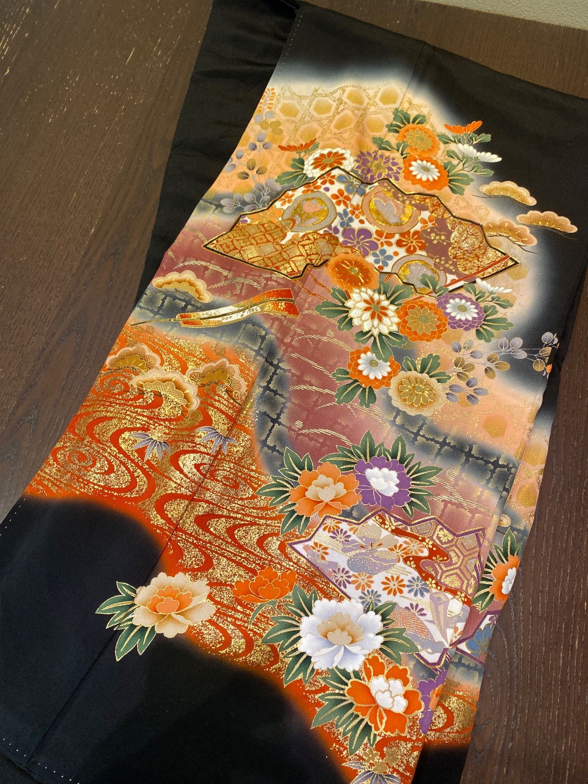 まとめ売り】正絹留袖5枚 リメイク素材 ハンドメイド向け - メルカリ