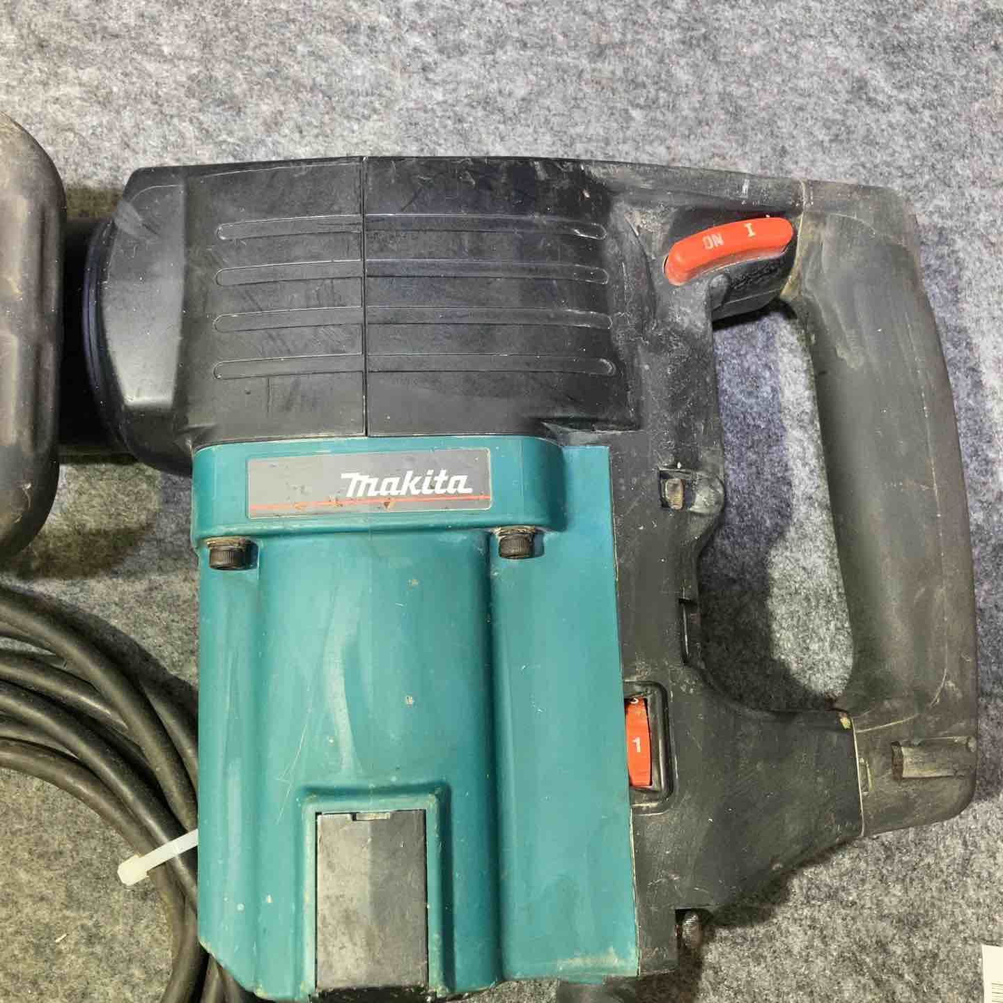 マキタ 電動ハンマ HM1202C【桶川店】 - メルカリ