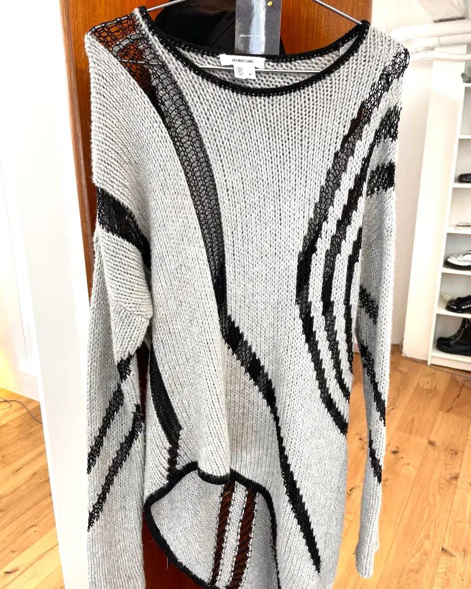 美品✨HELMUT LANG ニット 変形 アシンメトリー 黒 S S ヘルムート・ラング シースルー アシンメトリー ニット - メルカリ