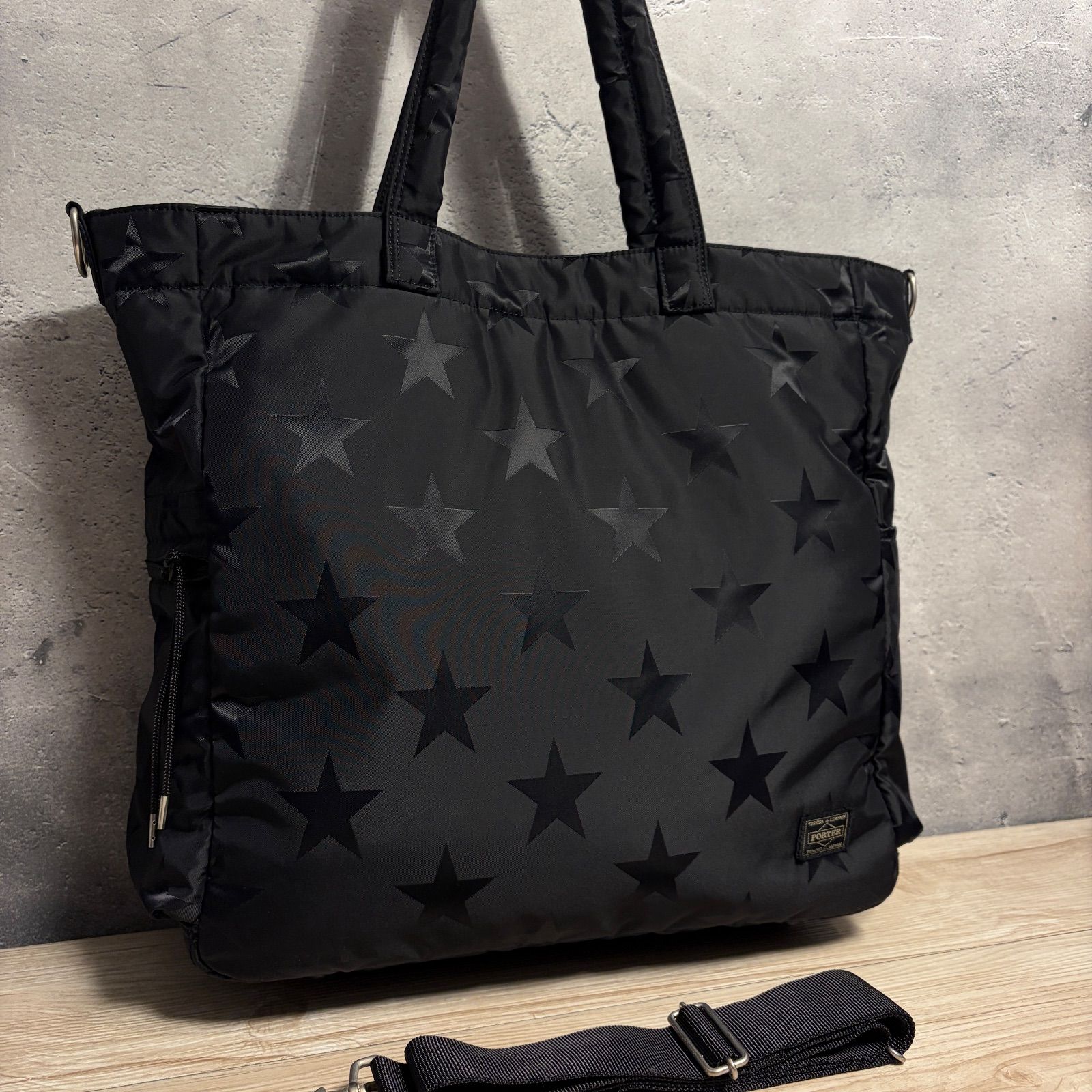 美品✨PORTER FLAG 星柄 2WAY トートバッグ ショルダー付 ブラック A4
