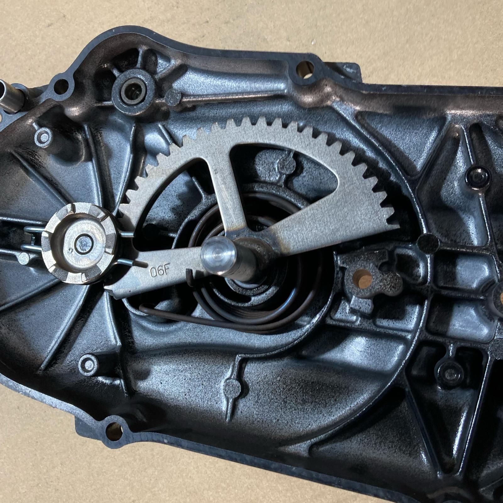 SUZUKI ZZ50 CA1PB クランクケース カバー ZZ スズキ - メルカリ