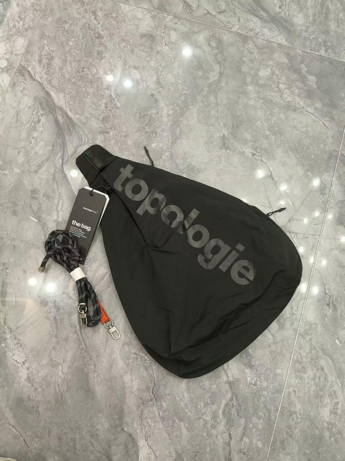 topologie Sling Messenger Large黒 topologie Sling Messenger Large
