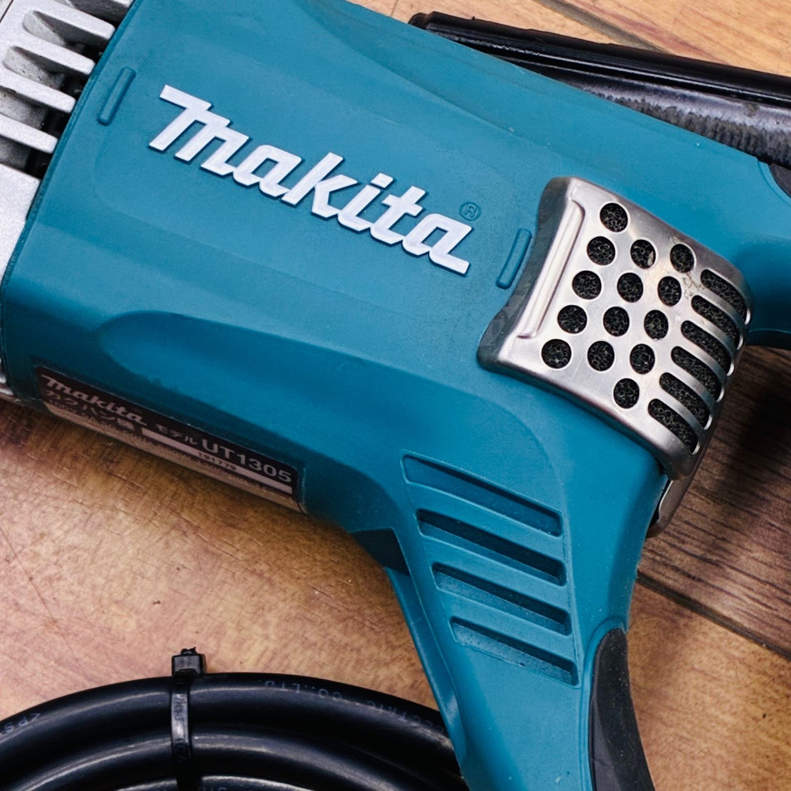 動作良好 マキタ(makita) 低粘度用 かくはん機 UT1305 本体のみ