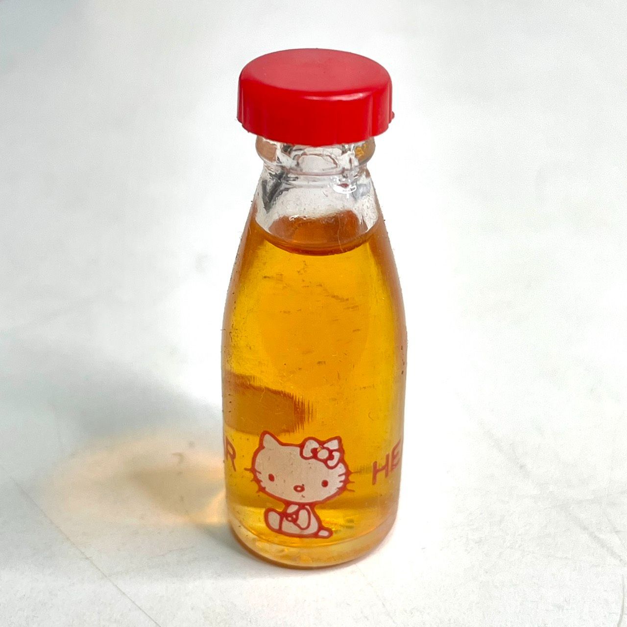 ○ハローキティ ディアハート 香水ボトル レトロ 昭和レトロ - メルカリ