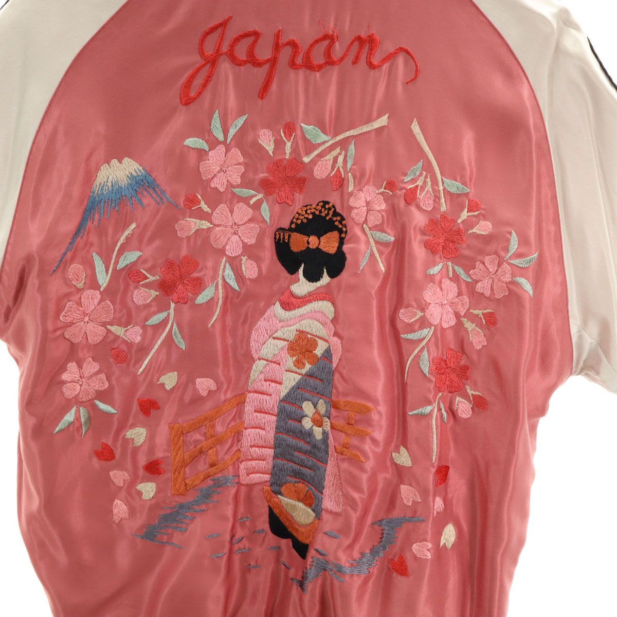 東洋エンタープライズ　スカジャン 刺繍 リバーシブル 東洋エンタープライズ スカジャン 黒虎 奥尻島 希少 リバーシブル 未