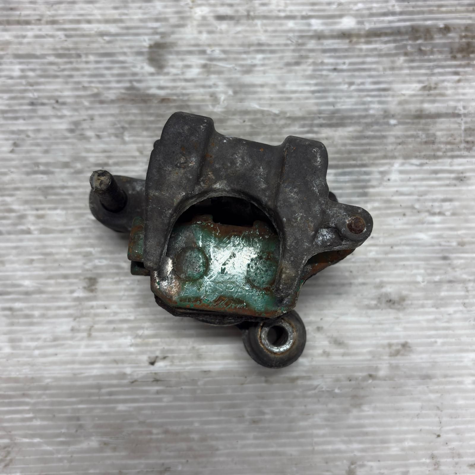 HONDA CB400SF NC31 リアキャリパー ホンダ - メルカリ