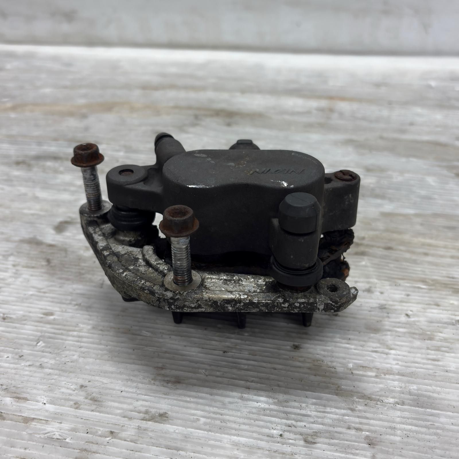 HONDA CB400SF NC31 フロントキャリパー 左 ホンダ - メルカリ