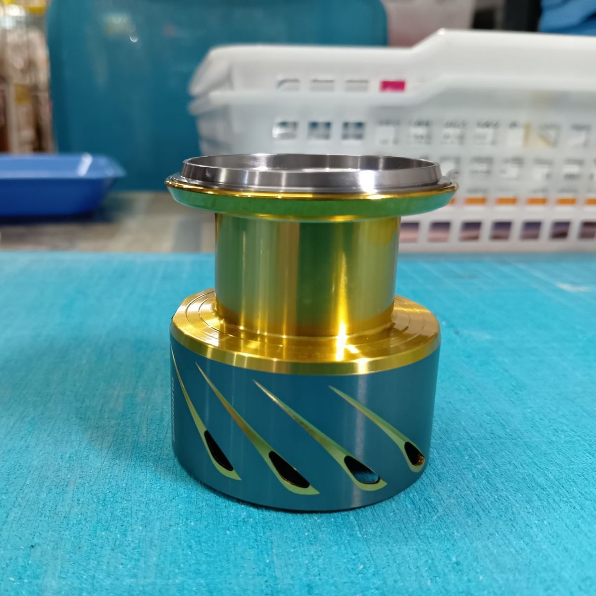 大宮宮原店 併売】シマノ 14ステラ 4000 純正スプール 極美品 - メルカリ