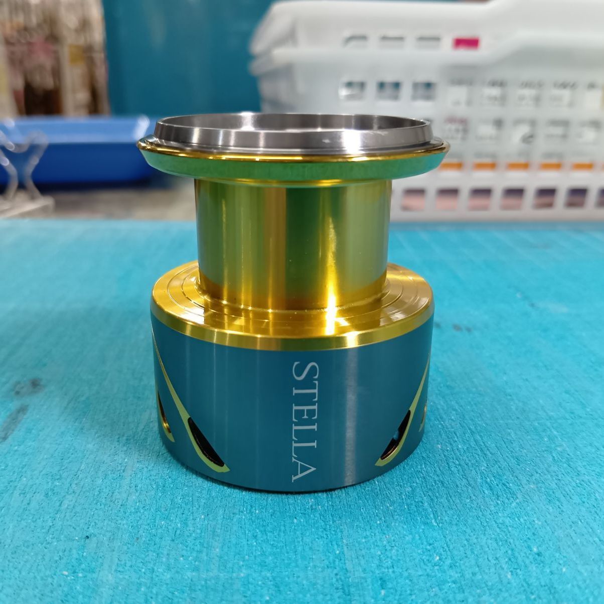 大宮宮原店 併売】シマノ 14ステラ 4000 純正スプール 極美品 - メルカリ