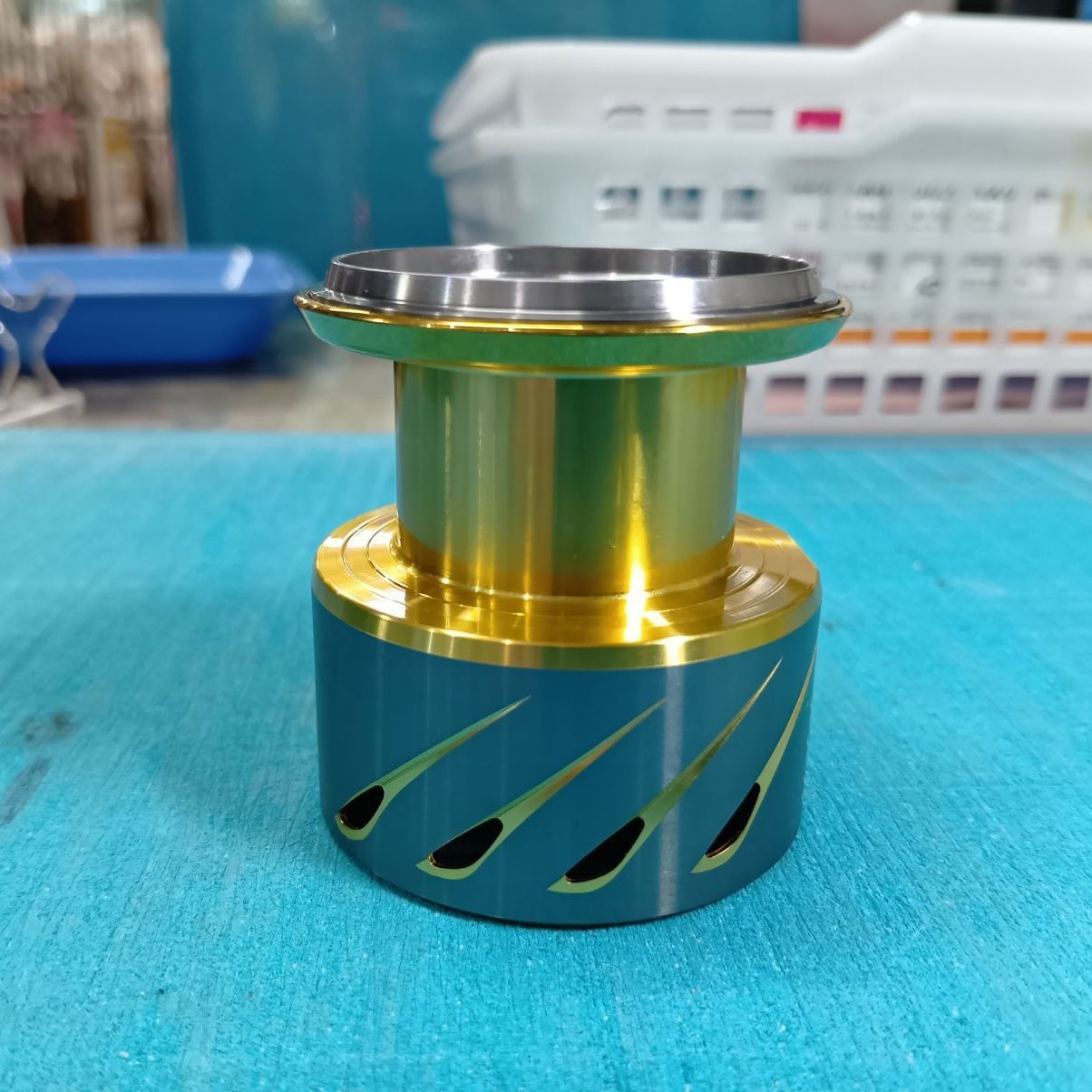 大宮宮原店 併売】シマノ 14ステラ 4000 純正スプール 極美品 - メルカリ