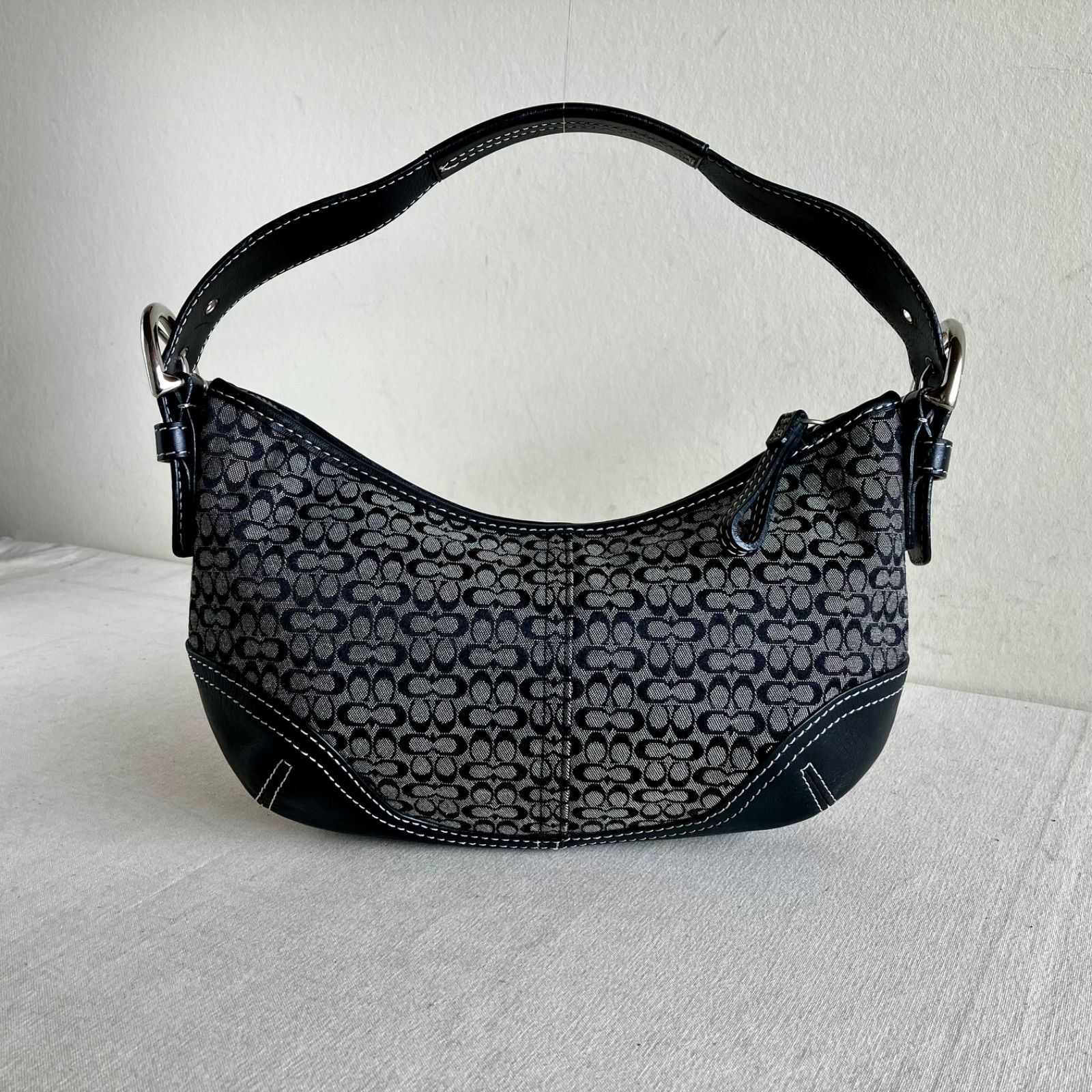バッグ Coach Hand Bag Soho Black Y2k Signature COACH Y2K Vintage Soho Signature Mini Small Hobo Shoulder Bag