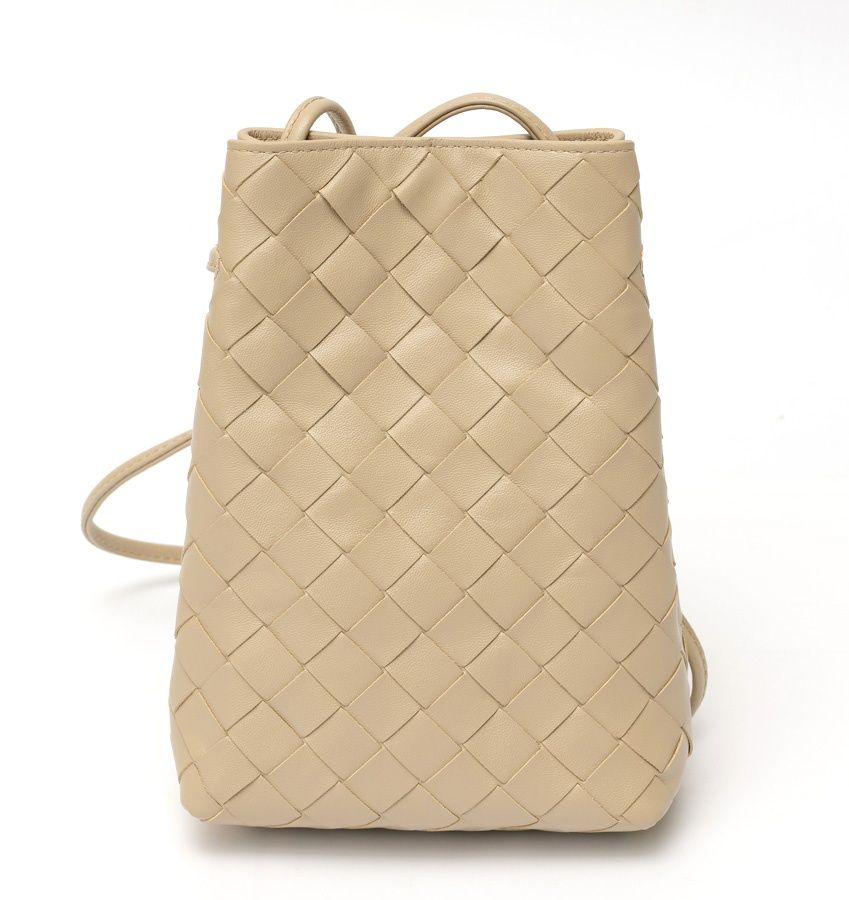 ボッテガヴェネタ / BOTTEGA VENETA ショルダーバッグ 827676 イントレ