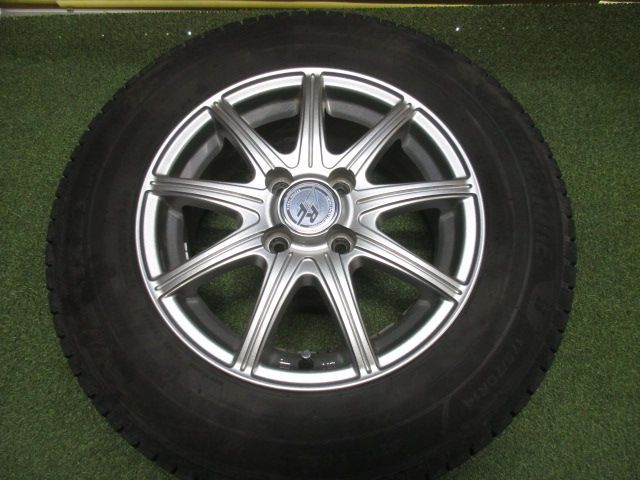 【中古】　送料込み　社外ホイール　RF　175/70R14　スタッドレスタイヤ４本SET　ヤリス　ポルテ　シエンタ