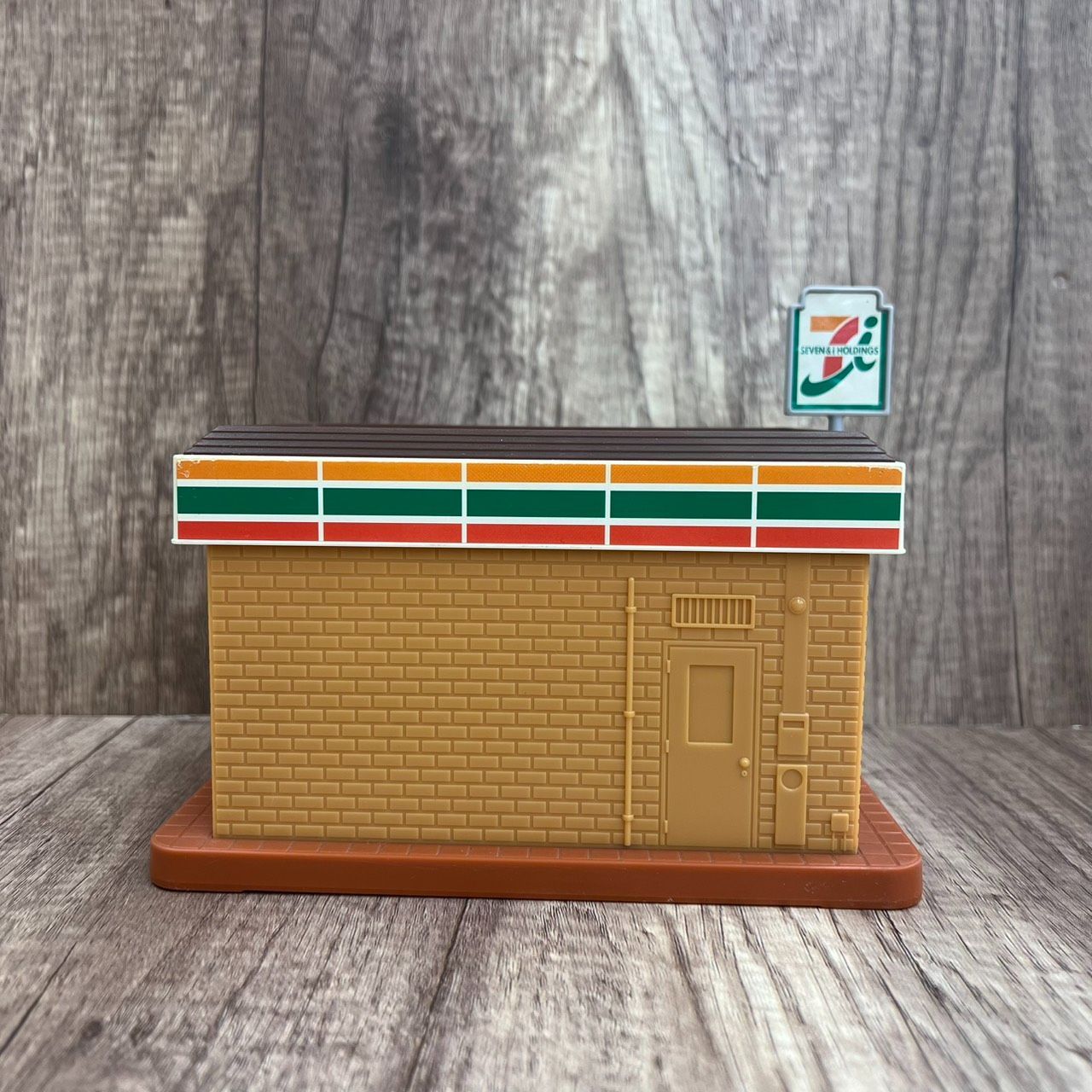 ［プレミアム] チョロQ セブンイレブン35周年記念 Amazon.co.jp: [プレミアム] チョロQ セブンイレブン35周年記念 : おもちゃ