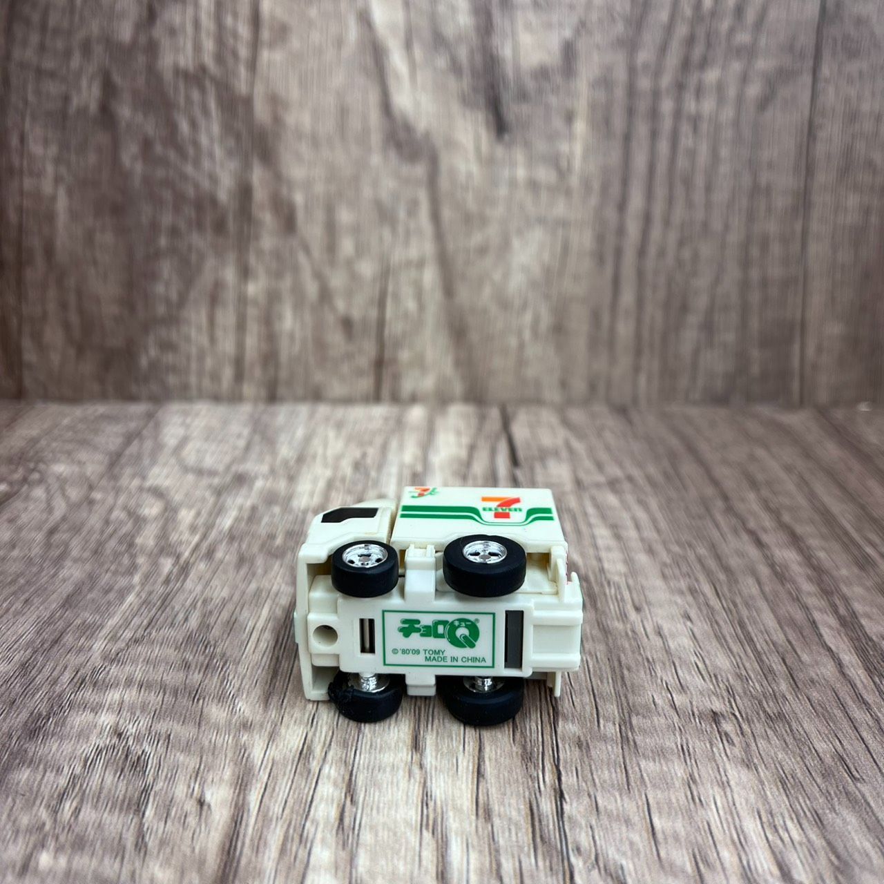 ［プレミアム] チョロQ セブンイレブン35周年記念 セブンイレブン 35周年記念貯金箱&チョロQ 非売品 - メルカリ