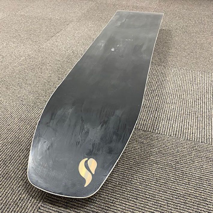 中古 スノーボード 使用状態 【B】 OUTFLOW (アウトフロースノーボード