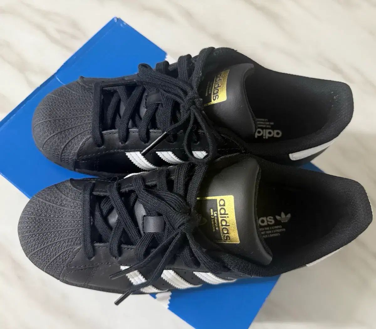 アディダス SUPERSTAR ブラック ホワイト (240) 注文 US6 送料無料 24