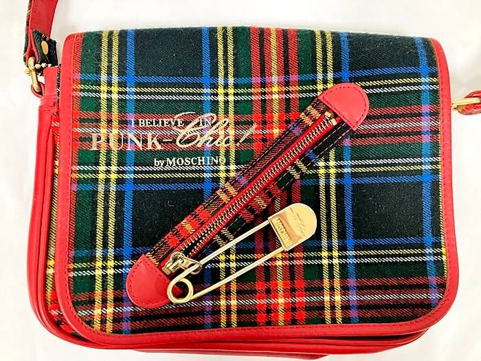 MOSCHINO モスキーノ チェック柄 ショルダーバッグ I believe in Punk