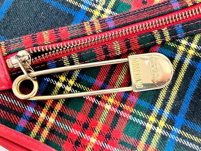 MOSCHINO モスキーノ チェック柄 ショルダーバッグ I believe in Punk