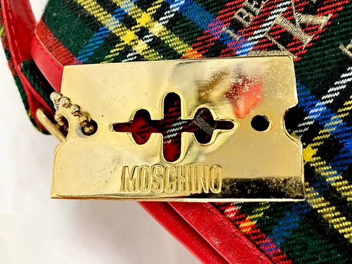MOSCHINO モスキーノ チェック柄 ショルダーバッグ I believe in Punk