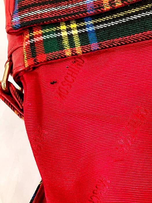 MOSCHINO モスキーノ チェック柄 ショルダーバッグ I believe in Punk