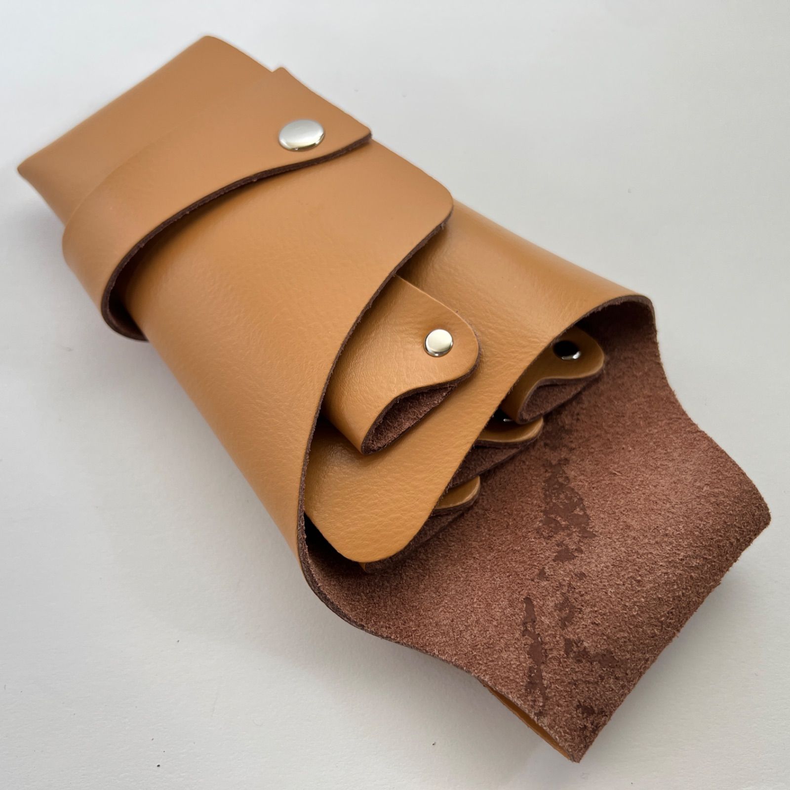 訳有】A71 本革シザーケース キャメル 4丁挿し 美容師 トリマー - メルカリ