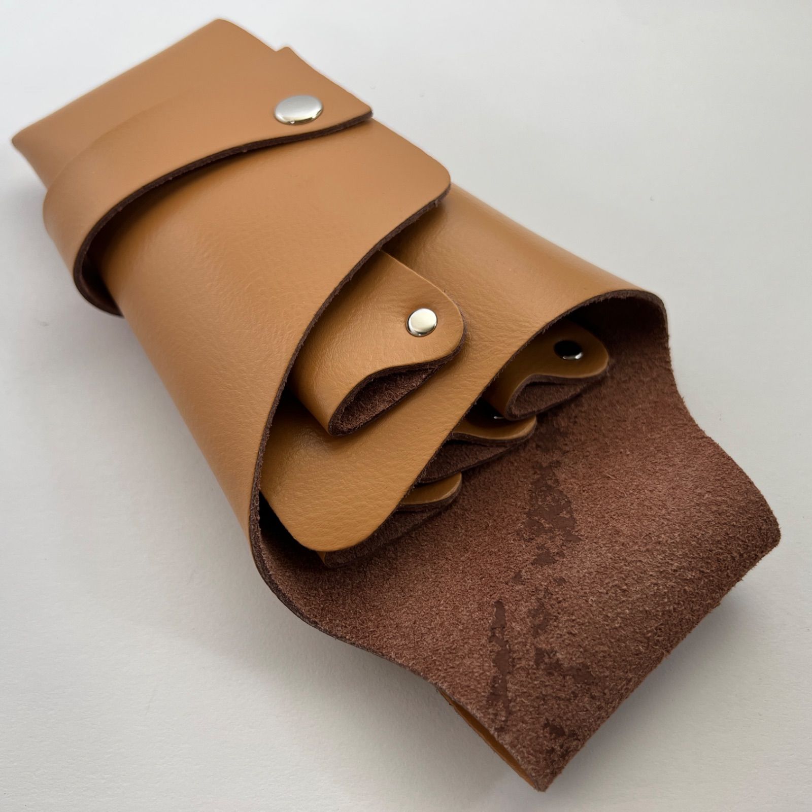 訳有】A71 本革シザーケース キャメル 4丁挿し 美容師 トリマー - メルカリ