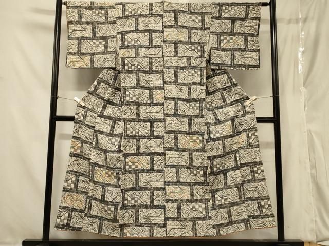 あきちゃん❣️こぼれ松葉文様の小紋＆枝花文様 あきちゃん様専用❣️こぼれ松葉文様の小紋＆枝花文様 着物柄