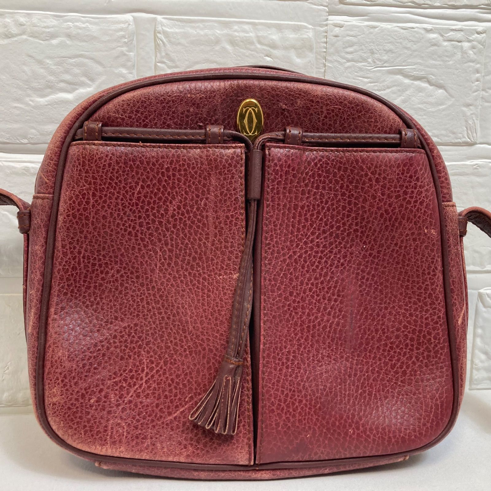 Cartier カルティエ ショルダーバッグ 斜め掛け クロスボディ レザー